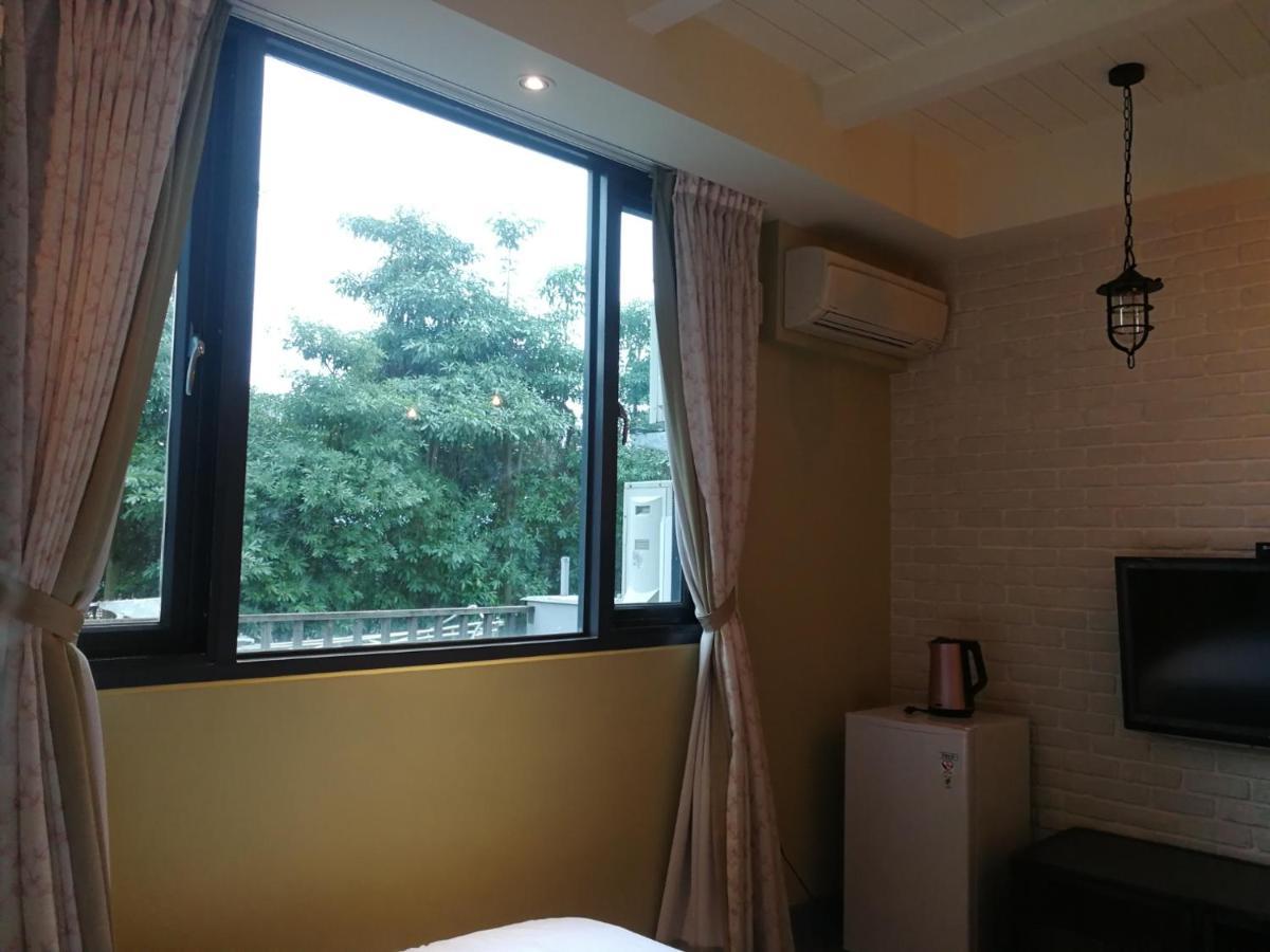 羅東夜市舒果shugo B&B 近清溝夜市 國旅卡特約店 配合手作早餐店及租車行 Лодун Экстерьер фото