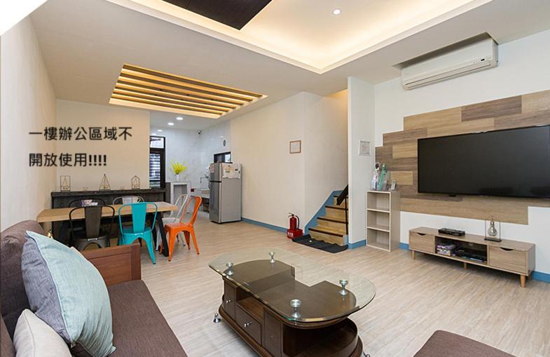 羅東夜市舒果shugo B&B 近清溝夜市 國旅卡特約店 配合手作早餐店及租車行 Лодун Экстерьер фото
